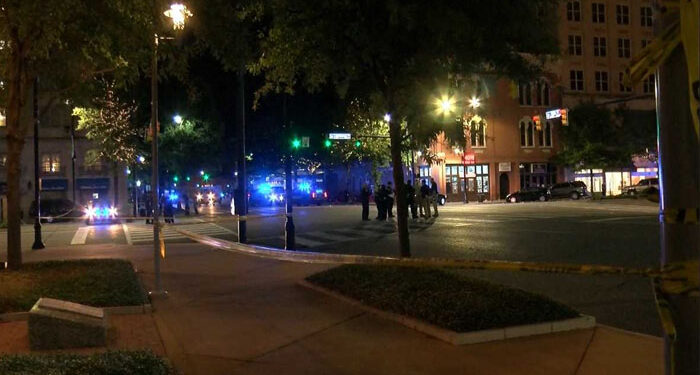 امریکی شہر مونٹگمری میں فٹبال میچ کے بعد فائرنگ سے 2 افراد ہلاک، 14 زخمی