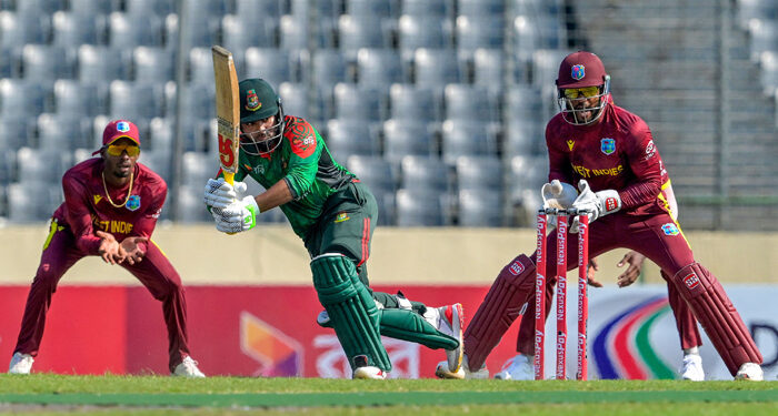 ویسٹ انڈیز نے ون ڈے کرکٹ کی 54 سالہ تاریخ کا منفرد ورلڈ ریکارڈ قائم کر دیا
