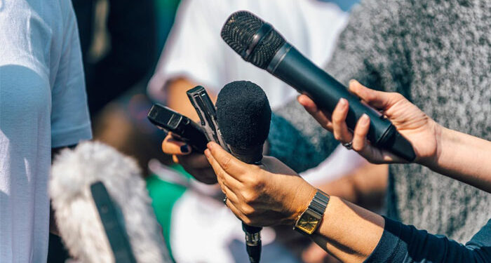 پاکستان میں صحافیوں پر حملوں میں 60 فیصد اضافہ، اظہارِ رائے کی آزادی کو خطرہ لاحق