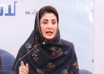 اب 15 سال تک عمر کے بچوں کو پولیو سے بچاؤ کے ٹیکے بھی لگیں گے، وزارت صحت