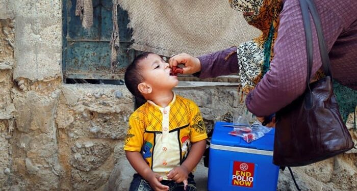 پاکستان میں پولیو کا ایک اور کیس رپورٹ، متاثرہ بچے کا تعلق کے پی سے ہے
