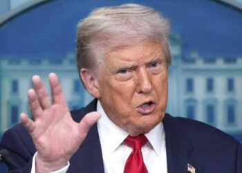 امریکی صدر ڈونلڈ ٹرمپ نے روسی صدر سے ملاقات منسوخ کر دی، نئی پابندیوں کا اعلان