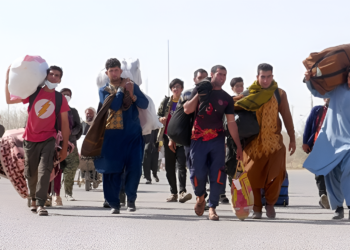 خیبرپختونخوا میں افغان مہاجرین کے درجنوں کیمپوں کو ختم کر دیا گیا