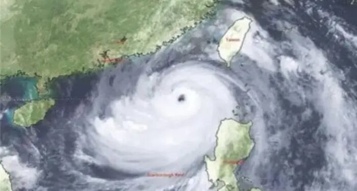 بحیرہ عرب میں سمندری طوفان شدت اختیار کرگیا، کراچی میں بارش کا امکان