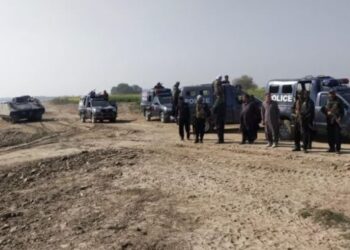 گھوٹکی: کچے کے علاقے میں آپریشن کے دوران 9 ڈاکو ہلاک