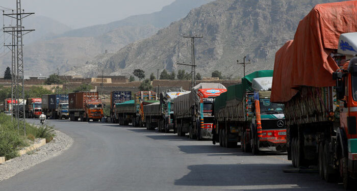 پاکستان کی جانب سے افغان بارڈر کی بندش سے کتنے کروڑ ڈالرز کا نقصان ہوا؟
