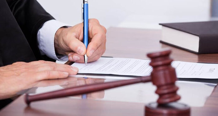 ستائیسویں ترمیم/ 4 ہائیکورٹس ججز کے تبادلوں اور ایک کے مستعفی ہونے کا امکان