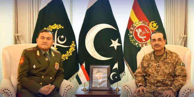 فیلڈ مارشل سید عاصم منیر سے تاجکستان کے وزیر دفاع  کی ملاقات