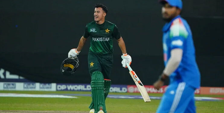 ایشیاکپ رائزنگ اسٹارز: پاکستان شاہینز بھارت اےکو 8 وکٹوں سے شکست دیکر سیمی فائنل میں پہنچ گئی