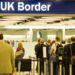 برطانیہ میں گزشتہ سال 2 لاکھ 57 ہزار شہری ملک چھوڑ کرگئے، اعداد و شمار جاری