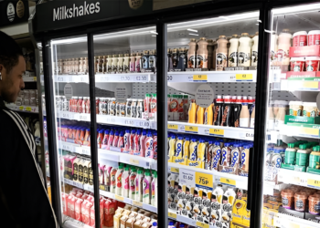 برطانیہ نے موٹاپے سے نمٹنے کیلئے ملک شیک اور ڈرنکس پر شوگر ٹیکس عائد کر دیا