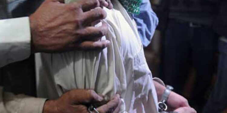 راولپنڈی; گھریلو ملازمہ کے روپ میں چوری کی وارداتیں کرنے والا 2 رکنی لیڈی گینگ گرفتار