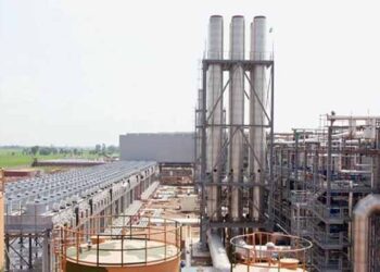 آئی پی پیز معاہدوں کی منسوخی اور نظرثانی سے حکومت کو 3600 ارب کی بچت