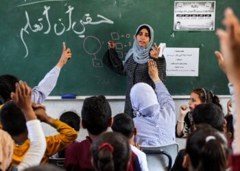 غزہ: اسرائیلی مظالم تعلیم سے نہ روک سکے، انٹر امتحانات میں 11 فلسطینی لڑکیوں کی ٹاپ پوزیشن