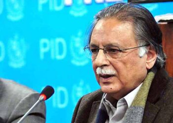 ججوں کا کام ٹکر بنوانا، کسی کو رسوا کرنا یا ڈانٹا نہیں بلکہ انصاف دینا ہے، پرویز رشید