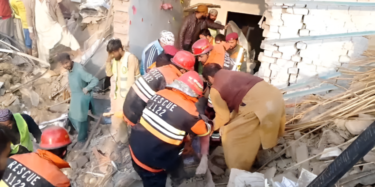 فیصل آباد / فیکٹری میں دھماکا کیسے ہوا؟ ابتدائی رپورٹ سامنے آگئی