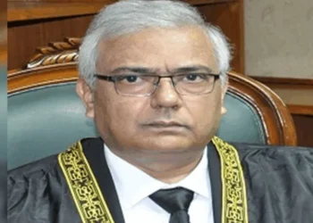 جسٹس امین الدین آج آئینی عدالت کے پہلے چیف جسٹس کا حلف اٹھائیں گے