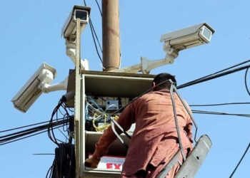 کراچی: بلاول ہاؤس کےقریب سیف سٹی کیمرے کا ڈسٹری بیوشن باکس چوری ہونے کا انکشاف