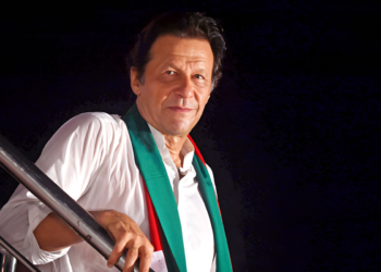 عمران خان صحتمند ہیں، اڈیالہ جیل آنے والے ہر شخص کی ان سے ملاقات کروائی جاتی ہے- جیل ذرائع