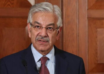 پاکستان سرحد پار دہشتگردی کیخلاف فیصلہ کن اقدامات جاری رکھے گا: وزیر دفاع خواجہ آصف