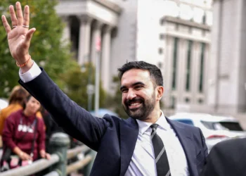 ٹرمپ کو دھچکا، نیویارک میں میئر کےتاریخ ساز انتخابات میں مسلم امیدوار ظہران ممدانی کامیاب