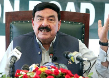 عدالتی حکم کے باجود شیخ رشید کو بیرون ملک روانگی سے روک دیا گیا