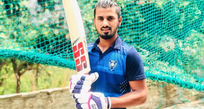 وجے ہزارے ٹرافی: بھارتی کرکٹر کی دھواں دار بیٹنگ، 32 گیندوں پر سنچری بناکر نیا ریکارڈ قائم کر دیا