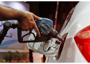 یکم جنوری سے پیٹرول کی قیمت میں بڑی کمی کا امکان