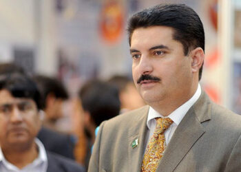 عمران خان اپنی سزا بھگتیں گے، انہیں کوئی این آر او نہیں ملےگا: گورنر پختونخوا