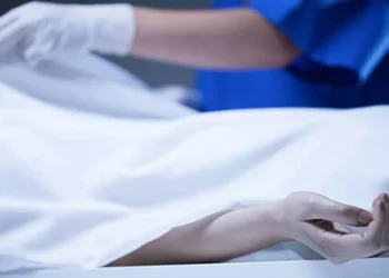 کراچی، کورنگی مہران ٹاؤن میں 8 سال کا بچہ گٹر میں گر کر جاں بحق