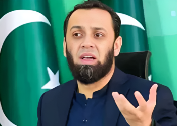 حکومت نے پی ٹی آئی قیادت کی عمران خان سے ملاقات کرانے کا اشارہ دیدیا