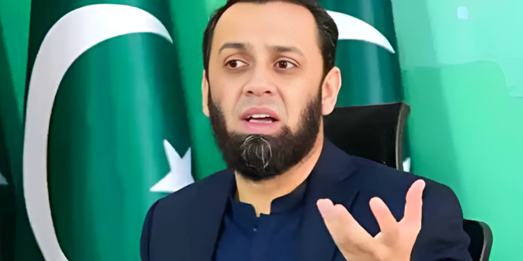 حکومت نے پی ٹی آئی قیادت کی عمران خان سے ملاقات کرانے کا اشارہ دیدیا