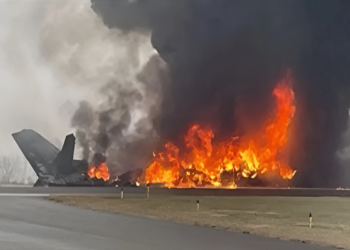 امریکی ریاست نارتھ کیرولائنا میں چھوٹا طیارہ گر کر تباہ، 7 افراد ہلاک