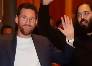 امبانی کا میسی کیلئے 36 کروڑ 40 لاکھ روپے کی نایاب گھڑی کا تحفہ