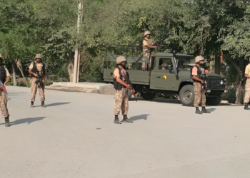 شمالی وزیرستان بویا میں سکیورٹی فورسز کے کیمپ پر خوارج کے حملے میں 4 جوان شہید