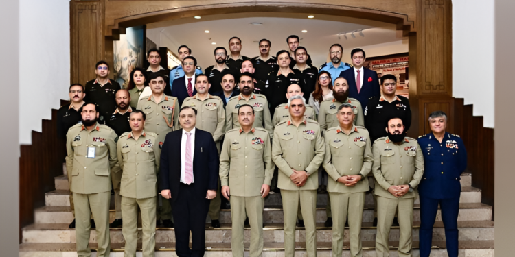 دشمن کھلے تصادم کے بجائے پراکسیز کے ذریعے مبہم طریقے اختیارکر رہا ہے، فیلڈ مارشل