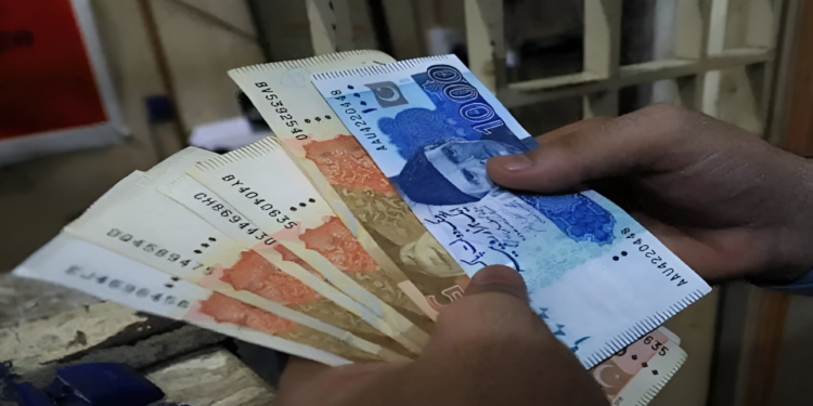 ٹیسکو نے ملازمین کےلئے کارکردگی کی بنیاد پر اعزازیہ دینے کی منظوری دیدی