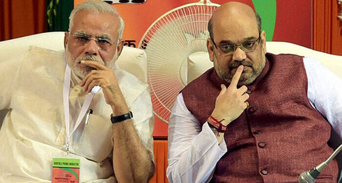 دہلی کی جواہر لعل نہرو یونیورسٹی میں مودی اور امیت شاہ کے خلاف نعرے بازی