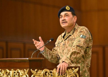 پاکستان کی علاقائی سالمیت کی کسی بھی خلاف ورزی پر سخت اور فیصلہ کن جواب دیا جائے گا: فیلڈ مارشل