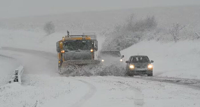 برطانیہ: برفانی طوفان گوریٹی کی وجہ سے ویسٹ مڈلینڈز ریجن میں دہائی کی شدید ترین برفباری