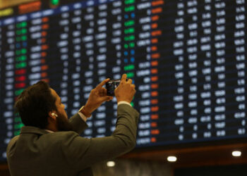 پاکستان اسٹاک میں آج بھی زبردست تیزی، انڈیکس میں 2600 سے زائد پوائٹس کا اضافہ