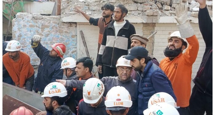 اسلام آباد: شادی کے گھر میں گیس لیکج دھماکا، جاں بحق ہونیوالے دلہا دلہن سمیت 5 افراد سپرد خاک