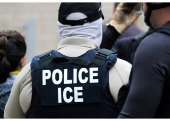 امریکی امیگریشن ایجنسی کے اہلکاروں نے ایک اور شخص کو گولی مارکر زخمی کردیا