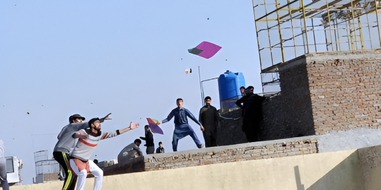 لاہور میں بسنت کے لیے سخت سکیورٹی پلان، شیشہ اور ڈور پر مکمل پابندی