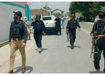 لکی مروت اور بنوں میں فائرنگ سے 4 پولیس اہلکار شہید