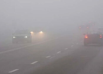 شدید دھند کے باعث کئی مقامات پر موٹرویز ٹریفک کیلئے بند