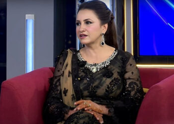 آج کل نوجوانوں میں سیکھنے کی جستجو نہیں، سب خود کو عقلِ قل سمجھتے ہیں: صبا فیصل