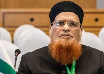 کراچی جیسے شہر میں آگ پر قابو نہ پاسکنا ایک افسوسناک سوالیہ نشان ہے: مفتی تقی عثمانی