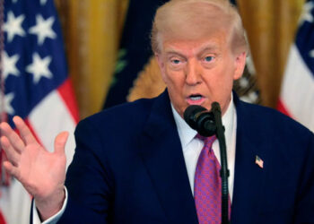 مظاہرین کو قتل کیاگیا تو بہت سخت جواب دیں گے: ٹرمپ نے ایک بار پھر ایران کو متنبہ کر دیا