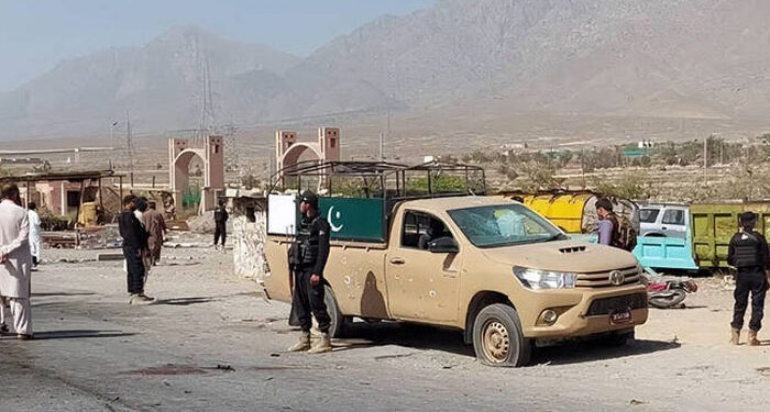 ڈی جی خان سے بلوچستان جانے والے تمام راستے بند کردیے گئے